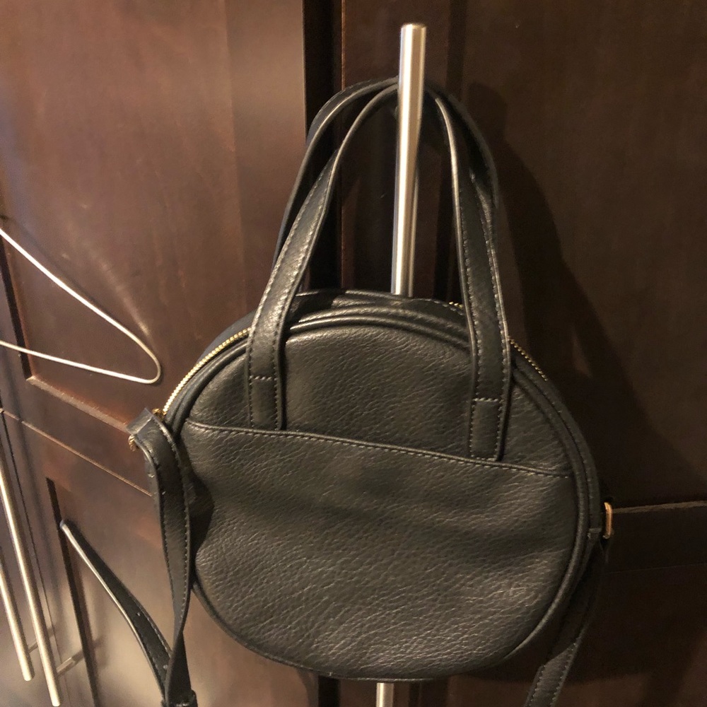 Antikkraft Purse